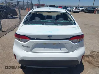 2025 Toyota Corolla LE z VIN 5YFB4MDE0SP287827, wystawiony jako IAAI lot #42495435 z przebiegiem 7 062 mil mil oraz . Historia ofert i sprzedaży dostępna na DreamBid. Obrazek 16.