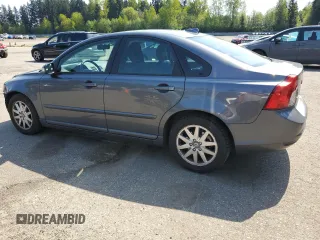 2008 Volvo S40 2.4L with VIN YV1MS390082370200, listed as a Copart auction lot 54405025 with 113,821 mi miles and Salvage Title. Bid and sale history available at carsss.com. Image 2.
