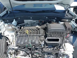 2022 Volkswagen Atlas SE z VIN 1V2HE2CA5NC225233, wystawiony jako IAAI lot #42366811 z przebiegiem 27 986 mil mil oraz . Historia ofert i sprzedaży dostępna na DreamBid. Obrazek 10.