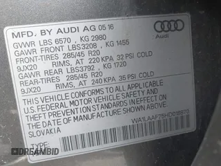 2017 Audi Q7 Premium Plus with VIN WA1LAAF75HD018870, listed as a IAAI auction lot 41988405 with 84,897 mi miles. Bid and sale history available at carsss.com. Image 9.