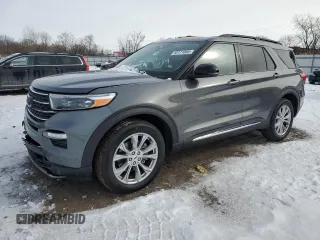 2024 Ford Explorer XLT with VIN 1FMSK8DH5RGA59658, listed as a Copart auction lot 45171085 with 7,960 mi miles and Salvage Title. Bid and sale history available at carsss.com. Image 1.