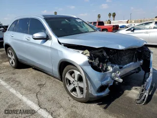 2017 Mercedes-Benz GLC with VIN WDC0G4JB4HF115786, listed as a Copart auction lot 43592495 with 83,687 mi miles and Salvage Title. Bid and sale history available at carsss.com. Image 4.