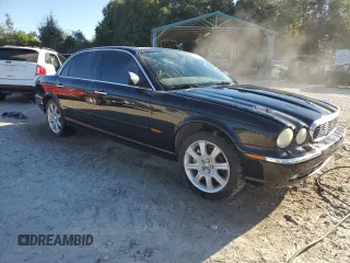 2005 Jaguar XJ VDP with VIN SAJWA82C05SG47513, listed as a Copart auction lot 75428654 with 157,442 mi miles and Salvage Title. Bid and sale history available at carsss.com. Image 4.