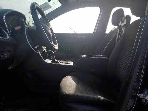 2018 Chevrolet Equinox LT with VIN 3GNAXSEV0JS545035, listed as a Copart auction lot 45667335 with 102,434 mi miles and Salvage Title. Bid and sale history available at carsss.com. Image 7.