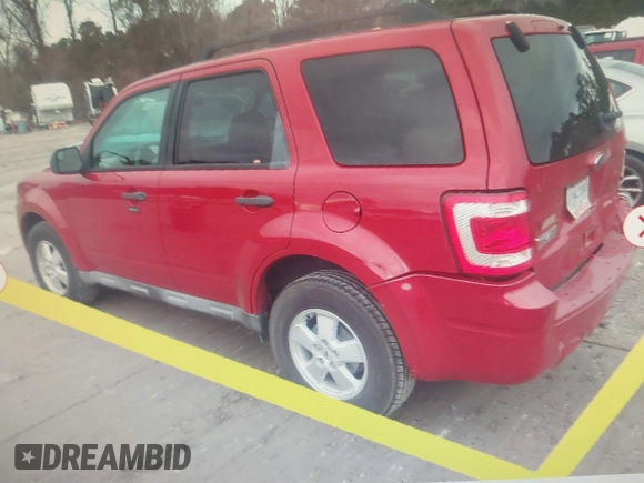 2010 Ford Escape XLT с VIN 1FMCU9D71AKC91378, выставлен на аукционе IAAI как лот 41207372 с пробегом 146 131 миль миль и . История ставок и продаж доступна на DreamBid. Изображение 3.