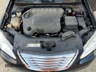 2011 Chrysler 200 Limited with VIN 1C3BC7EG5BN529260, listed as a Copart auction lot 73935114 with 87,145 mi miles and Salvage Title. Bid and sale history available at DreamBid. Image 11.