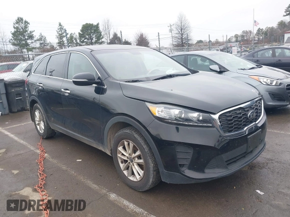 2019 Kia Sorento LX with VIN 5XYPG4A36KG575579, listed as a IAAI auction lot 41432346 with 97,562 mi miles. Bid and sale history available at carsss.com. Image 1.