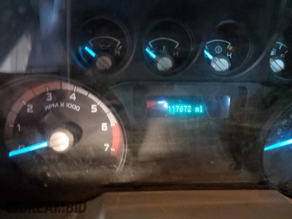 2014 Ford F-250 XLT с VIN 1FT7X2A61EEB67695, выставлен на аукционе Copart как лот 60859385 с пробегом 117 872 миль миль и Списание • Salvage title. История ставок и продаж доступна на DreamBid. Изображение 9.