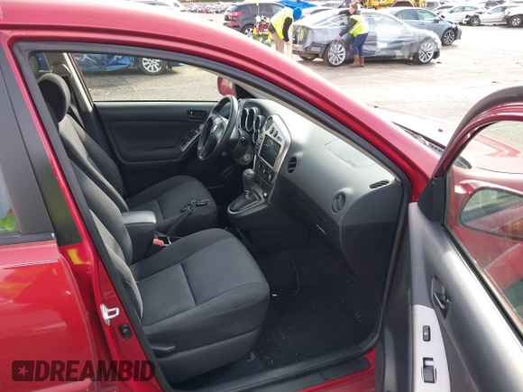 2005 Pontiac Vibe z VIN 5Y2SL638X5Z418640, wystawiony jako IAAI lot #41647772 z przebiegiem 253 109 mil mil oraz . Historia ofert i sprzedaży dostępna na DreamBid. Obrazek 5.