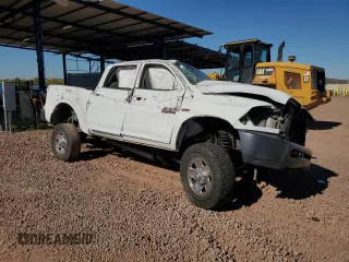 2015 Ram 2500 Tradesman z VIN 3C6TR5CT5FG626077, wystawiony jako Copart lot #56059055 z przebiegiem 161 452 mil mil oraz Szkoda całkowita • Salvage title. Historia ofert i sprzedaży dostępna na DreamBid. Obrazek 4.