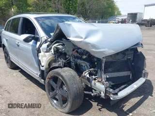 2015 Audi Q7 S line Prestige с VIN WA1DGAFE6FD008203, выставлен на аукционе IAAI как лот 42165490 с пробегом 111 158 миль миль и . История ставок и продаж доступна на DreamBid. Изображение 1.