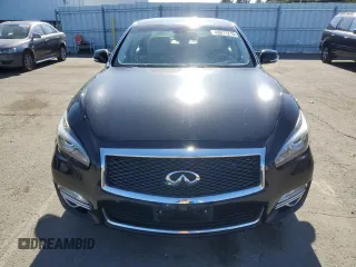 2015 Infiniti Q70 z VIN JN1BY1PR9FM830573, wystawiony jako Copart lot #48071215 z przebiegiem 57 378 mil mil oraz Szkoda całkowita • Salvage title. Historia ofert i sprzedaży dostępna na DreamBid. Obrazek 5.