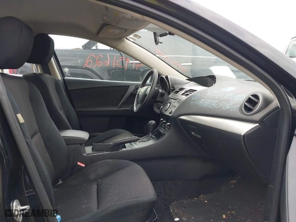 2012 Mazda Mazda3 i Sport with VIN JM1BL1UGXC1510609, listed as a IAAI auction lot 41951622 with NaN miles. Bid and sale history available at carsss.com. Image 5.