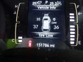 2019 Jeep Cherokee Latitude with VIN 1C4PJMCB9KD214299, listed as a IAAI auction lot 41689632 with 151,786 mi miles. Bid and sale history available at carsss.com. Image 15.