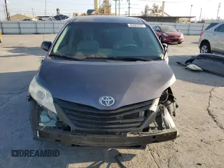 2012 Toyota Sienna with VIN 5TDKA3DC6CS010187, listed as a Copart auction lot 86885234 with 145,745 mi miles and Salvage Title. Bid and sale history available at DreamBid. Image 5.