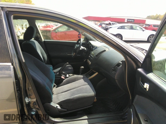2006 Nissan Altima 2.5 S with VIN 1N4AL11D36C262191, listed as a IAAI auction lot 41947258 with 249,244 mi miles. Bid and sale history available at carsss.com. Image 5.