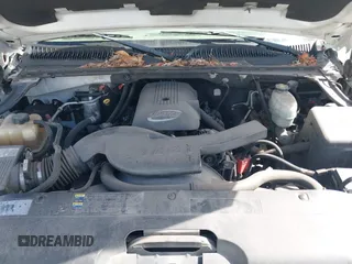 2004 Chevrolet Avalanche Z66 with VIN 3GNEC12T64G261328, listed as a IAAI auction lot 41557713 with 254,480 mi miles and . Bid and sale history available at DreamBid. Image 10.