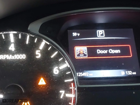 2018 Nissan Altima 2.5 SL with VIN 1N4AL3APXJC110505, listed as a IAAI auction lot 41586879 with 125,492 mi miles. Bid and sale history available at carsss.com. Image 11.