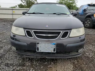 2004 Saab 9-3 Arc z VIN YS3FD79Y746020211, wystawiony jako Copart lot #55923245 z przebiegiem 129 736 mil mil oraz Tytuł czysty. Historia ofert i sprzedaży dostępna na DreamBid. Obrazek 5.