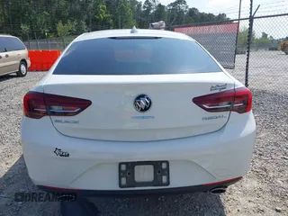 2018 Buick Regal Preferred с VIN W04GL6SX2J1109620, выставлен на аукционе IAAI как лот 41926276 с пробегом 145 371 миль миль и . История ставок и продаж доступна на DreamBid. Изображение 17.