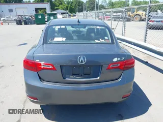 2013 Acura ILX Tech Pkg with VIN 19VDE1F7XDE007976, listed as a IAAI auction lot 42052098 with 119,494 mi miles. Bid and sale history available at carsss.com. Image 16.
