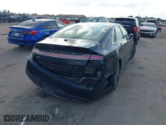 2017 Lincoln MKZ Select with VIN 3LN6L5C96HR649592, listed as a IAAI auction lot 41503933 with 125,779 mi miles. Bid and sale history available at carsss.com. Image 4.
