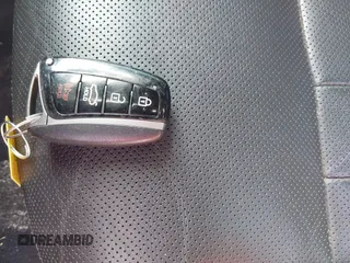 2016 Hyundai Genesis 3.8L z VIN KMHGN4JEXGU131372, wystawiony jako IAAI lot #41091057 z przebiegiem 111 229 mil mil oraz . Historia ofert i sprzedaży dostępna na DreamBid. Obrazek 11.