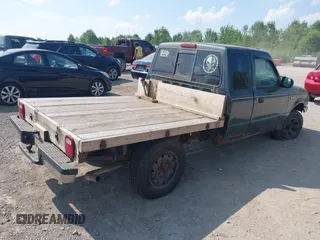 2004 Ford Ranger XL Fleet with VIN 1FTZR44U84PA35013, listed as a IAAI auction lot 42728616 with 154,385 mi miles and . Bid and sale history available at DreamBid. Image 4.