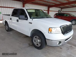 2007 Ford F-150 XLT with VIN 1FTPW12597KD31606, listed as a IAAI auction lot 41735597 with 196,934 mi miles. Bid and sale history available at carsss.com. Image 1.
