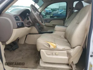 2009 GMC Yukon SLT w/4SB with VIN 1GKFC33059R161309, listed as a Copart auction lot 88947235 with 225,317 mi miles and Salvage Title. Bid and sale history available at carsss.com. Image 7.