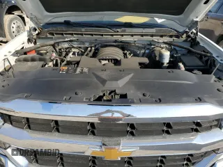2016 Chevrolet Silverado 1500 LT with VIN 3GCUKREC9GG189272, listed as a Copart auction lot 48743695 with 186,406 mi miles and Salvage Title. Bid and sale history available at DreamBid. Image 12.