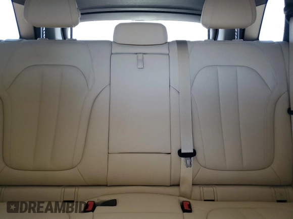 2020 BMW X5 xDrive40i with VIN 5UXCR6C0XL9B21721, listed as a Copart auction lot 53701205 with 31,397 mi miles and Salvage Title. Bid and sale history available at carsss.com. Image 10.
