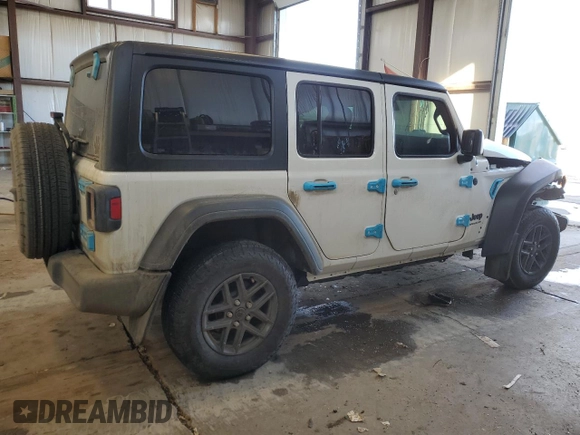 2024 Jeep Wrangler Willys с VIN 1C4PJXDG6RW226257, выставлен на аукционе Copart как лот 45560835 с пробегом 22 107 миль миль и Списание • Salvage title. История ставок и продаж доступна на DreamBid. Изображение 3.