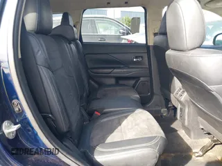 2020 Mitsubishi Outlander ES with VIN JA4AZ3A36LZ047970, listed as a IAAI auction lot 41741357 with 75,927 mi miles and . Bid and sale history available at DreamBid. Image 8.