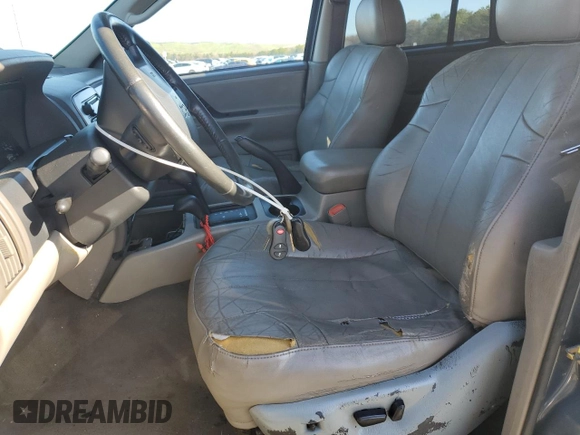2004 Jeep Grand Cherokee Laredo z VIN 1J4GW48S74C159381, wystawiony jako Copart lot #53972115 z przebiegiem 128 309 mil mil oraz Szkoda całkowita • Salvage title. Historia ofert i sprzedaży dostępna na DreamBid. Obrazek 7.
