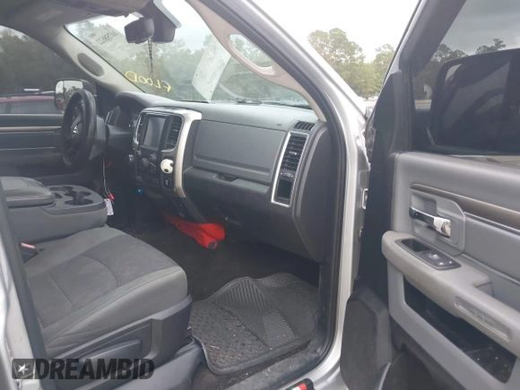 2016 Ram 1500 Big Horn с VIN 1C6RR7LT8GS313296, выставлен на аукционе IAAI как лот 40758622 с пробегом 197 084 миль миль и . История ставок и продаж доступна на DreamBid. Изображение 5.