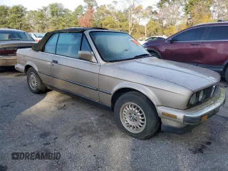 1988 BMW 3 Series z VIN WBABB230XJ8861681, wystawiony jako Copart lot #82829404 z przebiegiem Nie podano mil oraz Czysty tytuł • Clean title. Historia ofert i sprzedaży dostępna na DreamBid. Obrazek 4.
