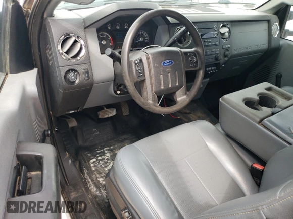 2016 Ford F-550 XL с VIN 1FDUF5GT6GEC82375, выставлен на аукционе Copart как лот 56585965 с пробегом 237 909 миль миль и Чистый • Clean title. История ставок и продаж доступна на DreamBid. Изображение 8.