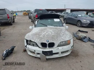 1997 BMW 3 Series 1.9L with VIN 4USCH7321VLE04987, listed as a IAAI auction lot 41534956 with 153,122 mi miles. Bid and sale history available at carsss.com. Image 12.