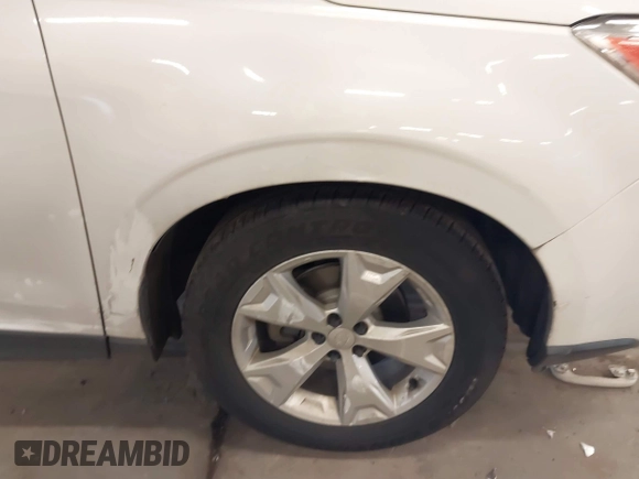 2015 Subaru Forester 2.5i Limited with VIN JF2SJAHC7FH832828, listed as a IAAI auction lot 41736100 with 90,570 mi miles. Bid and sale history available at carsss.com. Image 21.