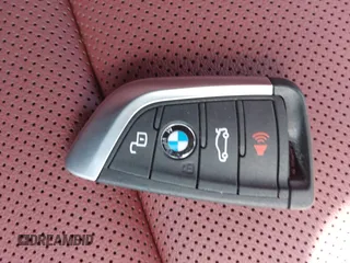 2024 BMW X3 sDrive30i z VIN 5UX43DP09R9W84494, wystawiony jako IAAI lot #41981761 z przebiegiem 14 066 mil mil oraz . Historia ofert i sprzedaży dostępna na DreamBid. Obrazek 11.