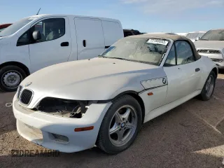 1999 BMW Z3 2.5L with VIN 4USCH9331XLG00841, listed as a Copart auction lot 73180053 with 163,863 mi miles and Clean Title. Bid and sale history available at carsss.com. Image 2.