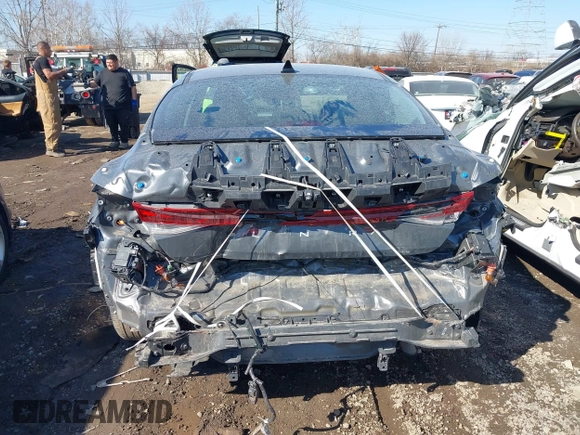 2024 Hyundai Elantra SEL с VIN KMHLS4DG4RU678712, выставлен на аукционе IAAI как лот 41771544 с пробегом 16 211 миль миль и . История ставок и продаж доступна на DreamBid. Изображение 16.