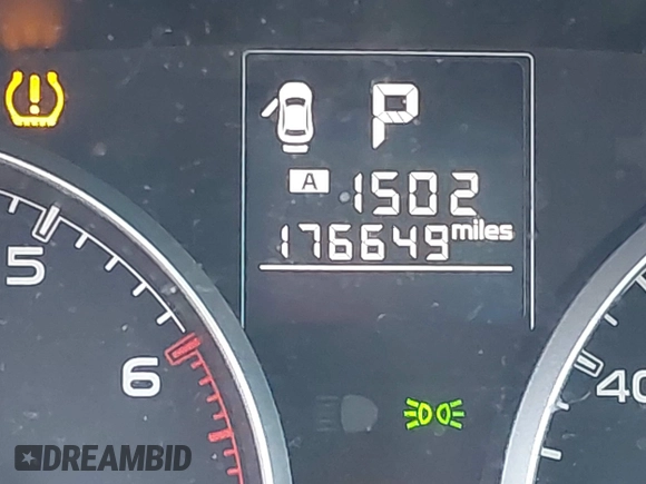 2014 Subaru Outback Premium with VIN 4S4BRBDC1E3261766, listed as a IAAI auction lot 41936461 with 176,649 mi miles and . Bid and sale history available at DreamBid. Image 15.