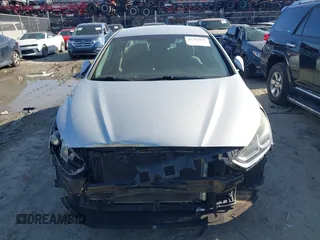 2018 Hyundai Sonata SEL with VIN 5NPE34AFXJH637053, listed as a IAAI auction lot 41723294 with 47,574 mi miles and . Bid and sale history available at carsss.com. Image 12.