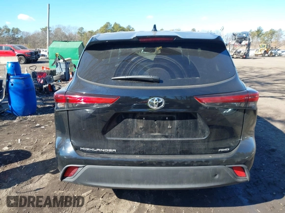 2021 Toyota Highlander L with VIN 5TDCZRBH8MS070150, listed as a IAAI auction lot 41642207 with 32,791 mi miles and . Bid and sale history available at DreamBid. Image 16.