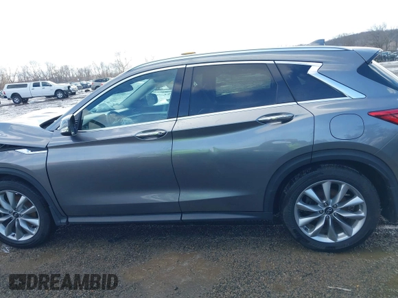 2020 Infiniti QX50 Luxe z VIN 3PCAJ5M38LF112019, wystawiony jako IAAI lot #41395539 z przebiegiem 35 908 mil mil oraz . Historia ofert i sprzedaży dostępna na DreamBid. Obrazek 15.