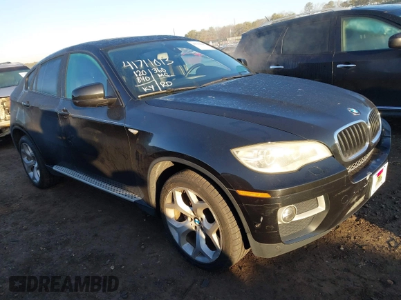 2014 BMW X6 xDrive35i with VIN 5UXFG2C52E0C45044, listed as a IAAI auction lot 41711013 with 120,840 mi miles. Bid and sale history available at carsss.com. Image 1.