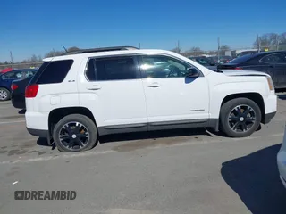 2017 GMC Terrain SLE z VIN 2GKALNEK2H6199496, wystawiony jako IAAI lot #41632391 z przebiegiem 123 326 mil mil oraz . Historia ofert i sprzedaży dostępna na DreamBid. Obrazek 13.