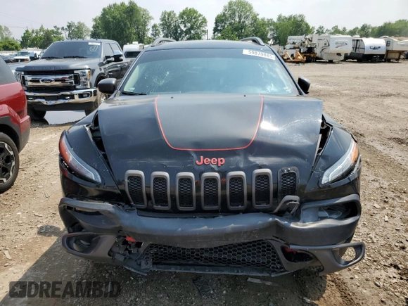 2016 Jeep Cherokee Trailhawk z VIN 1C4PJMBS4GW361188, wystawiony jako Copart lot #59870885 z przebiegiem 112 638 mil mil oraz Czysty tytuł • Clean title. Historia ofert i sprzedaży dostępna na DreamBid. Obrazek 5.